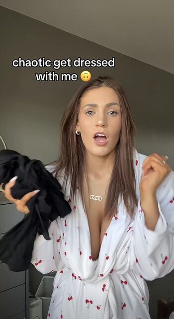 Full leaked Lucyy moss private onlyfans photo