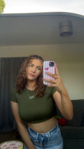 Full leaked Lucyy moss private photo