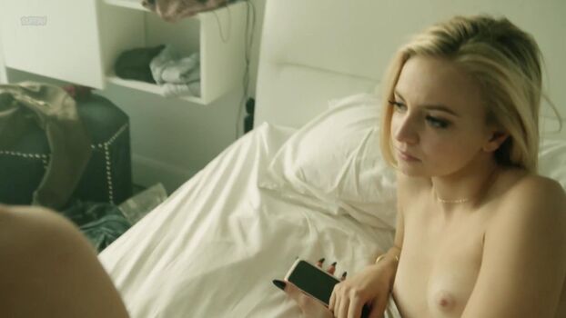 Full leaked Ludivine reding private photo