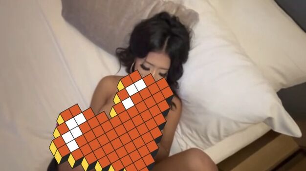 Full leaked Luhxhoney private photo