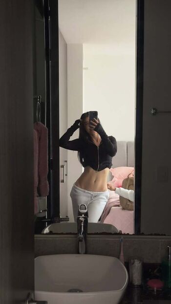 Full leaked Luisa valencia page private photo