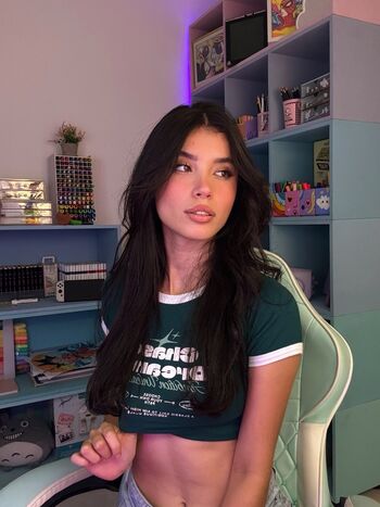 Luisa Valencia