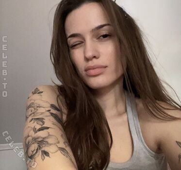Full leaked Luisamariiaa private onlyfans photo