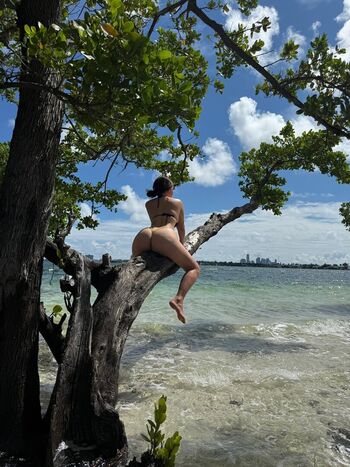 Full leaked Luisapaolamiranda private onlyfans photo