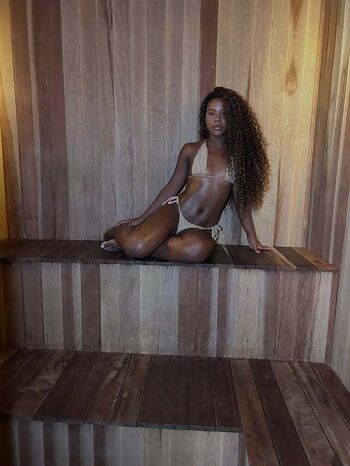 Full leaked Luiza semeao private onlyfans photo