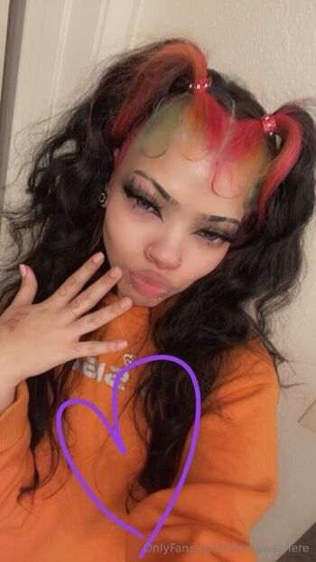Full leaked Lulhunny page private photo