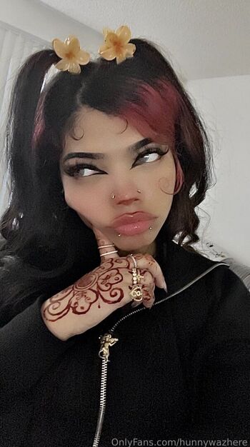 Full leaked Lulhunny page private photo