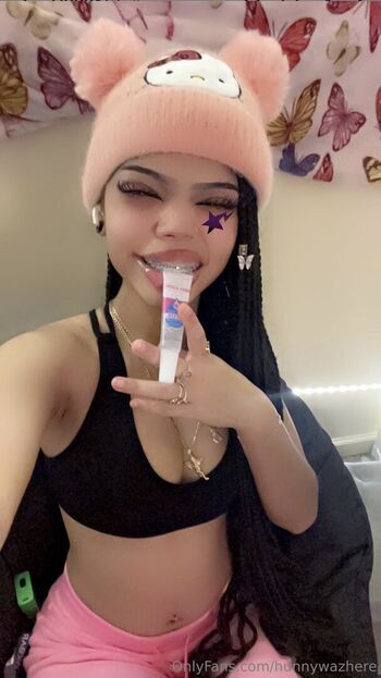 Full leaked Lulhunny page private photo