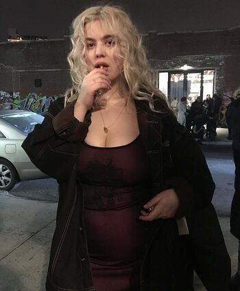 Full leaked Lulu bonfils private onlyfans photo