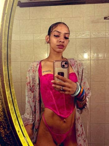 Full leaked Lululucyx private onlyfans photo