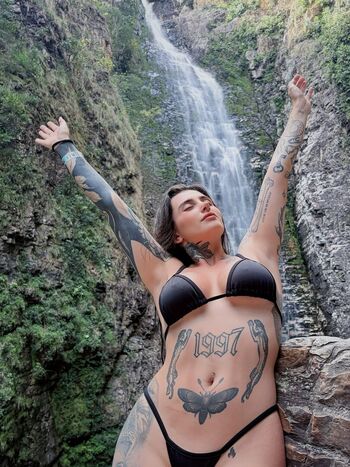 Full leaked Luluvalotta page private photo
