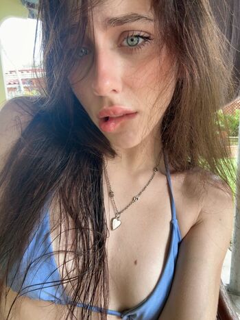 Full leaked Luna love private onlyfans photo