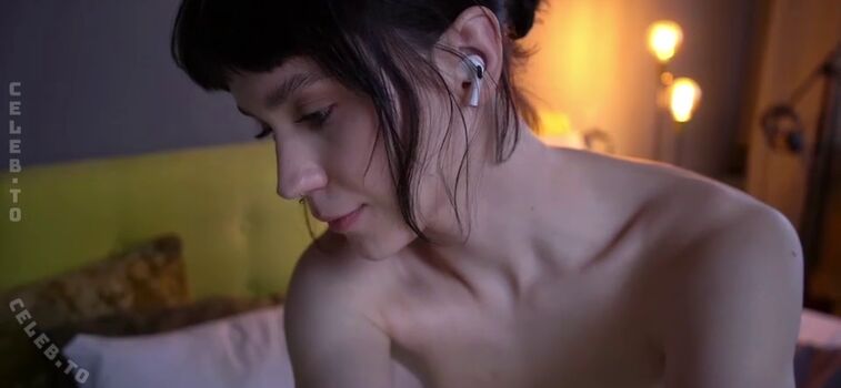 Full leaked Lunaai private photo