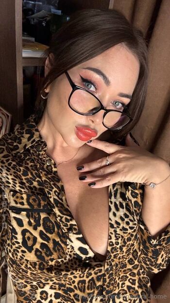 Full leaked Lunaaura private photo