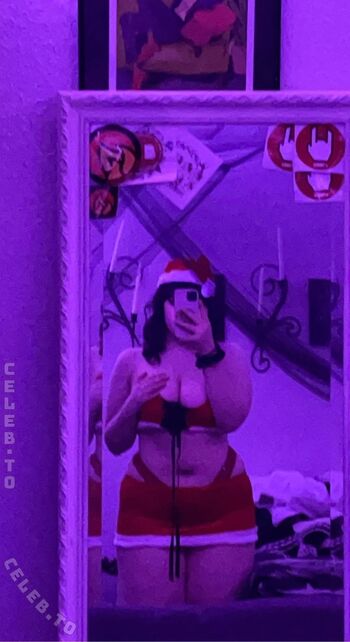 Full leaked Lunaeverdark private onlyfans photo