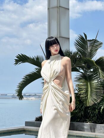 Full leaked Lunakim page private photo