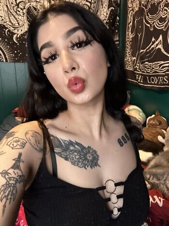 Full leaked Lunalove private photo