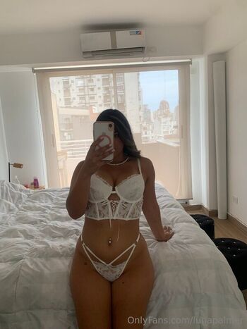 Full leaked Lunapalmer private photo