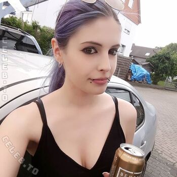 Full leaked Lunarakitsune private photo