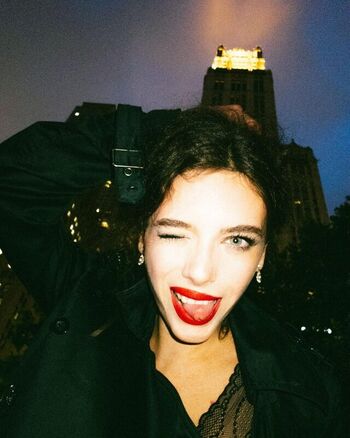 Full leaked Lunasereena page private photo