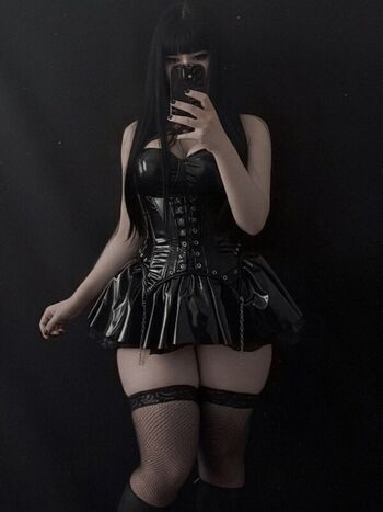 Full leaked Lunay lin private photo