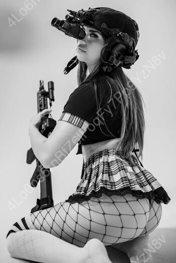 Full leaked Lunchbaglujan  page private onlyfans photo