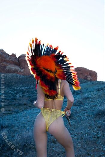 Full leaked Lunchbaglujan  page private onlyfans photo