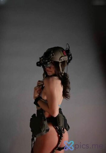 Full leaked Lunchbaglujan  page private onlyfans photo