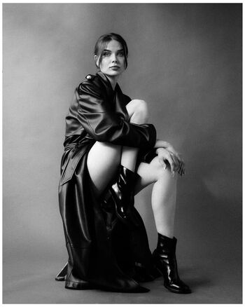 Full leaked Lunnychan page private onlyfans photo