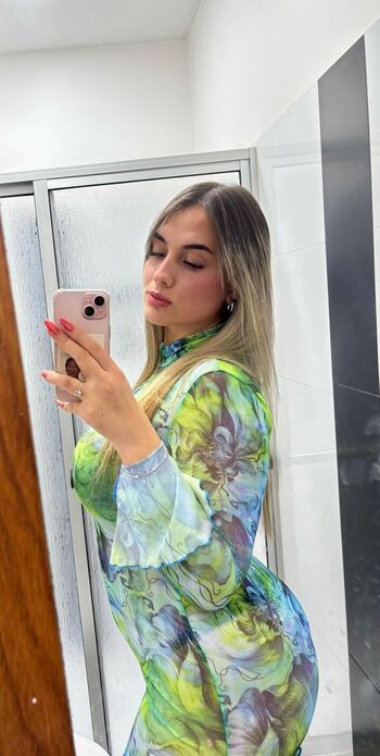 Full leaked Lupaganiii private onlyfans photo