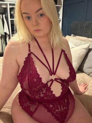 Full leaked Lusciouslylou private onlyfans photo