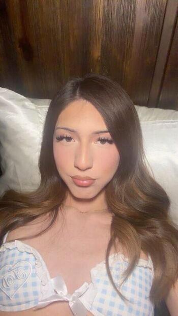 Full leaked Lustfulbarbi private photo
