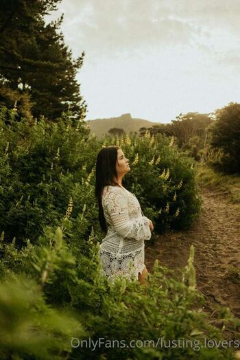 Full leaked Lusting lovers private onlyfans photo