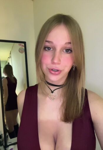 Full leaked Luu dailoff private photo