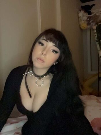 Full leaked Luusilly private onlyfans photo