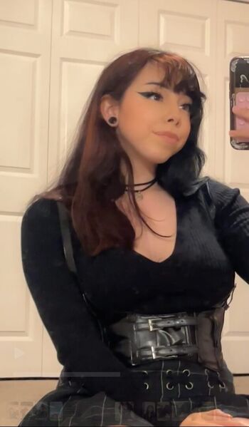 Full leaked Luusilly private onlyfans photo