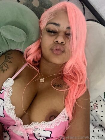 Full leaked Luvvaeh private onlyfans photo