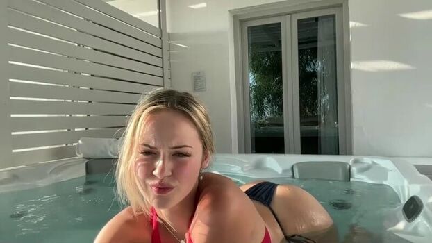 Full leaked Luvaimee private photo
