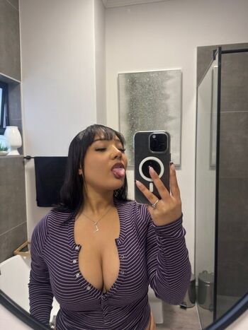 Full leaked Luvlennyx private photo