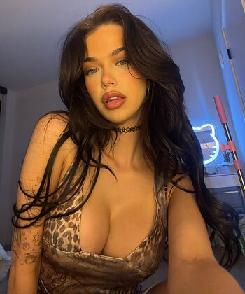 Full leaked Luvstruck  page private photo