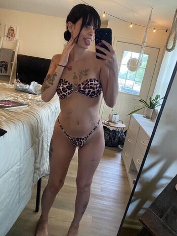 Full leaked Luxurioussfrann private photo