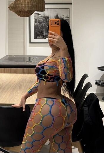 Full leaked Luxy capi page private onlyfans photo