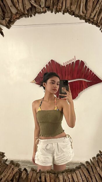 Full leaked Ly glee private photo