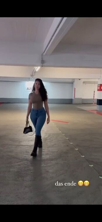 Full leaked Lya aylin page private onlyfans photo