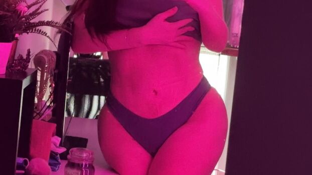 Full leaked Lyanna queen private photo