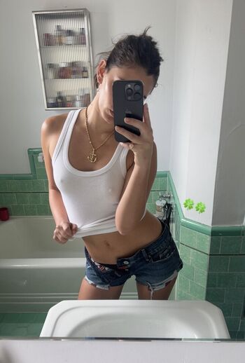 Full leaked Lydia campanelli private onlyfans photo