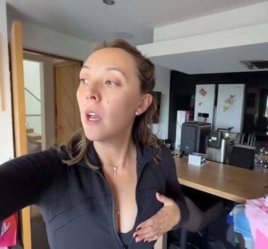 Full leaked Lydia hewitt lee private photo
