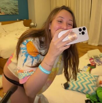 Full leaked Lydia hewitt lee page private onlyfans photo