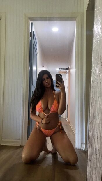 Full leaked Lydia hollis page private photo