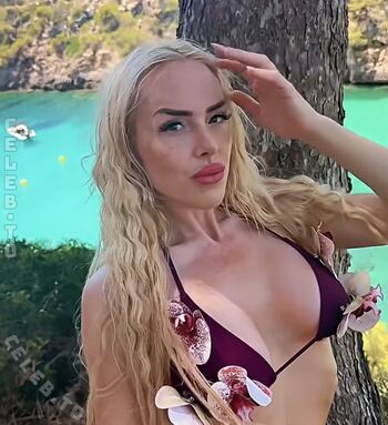 Full leaked Lydia kelovitz private photo